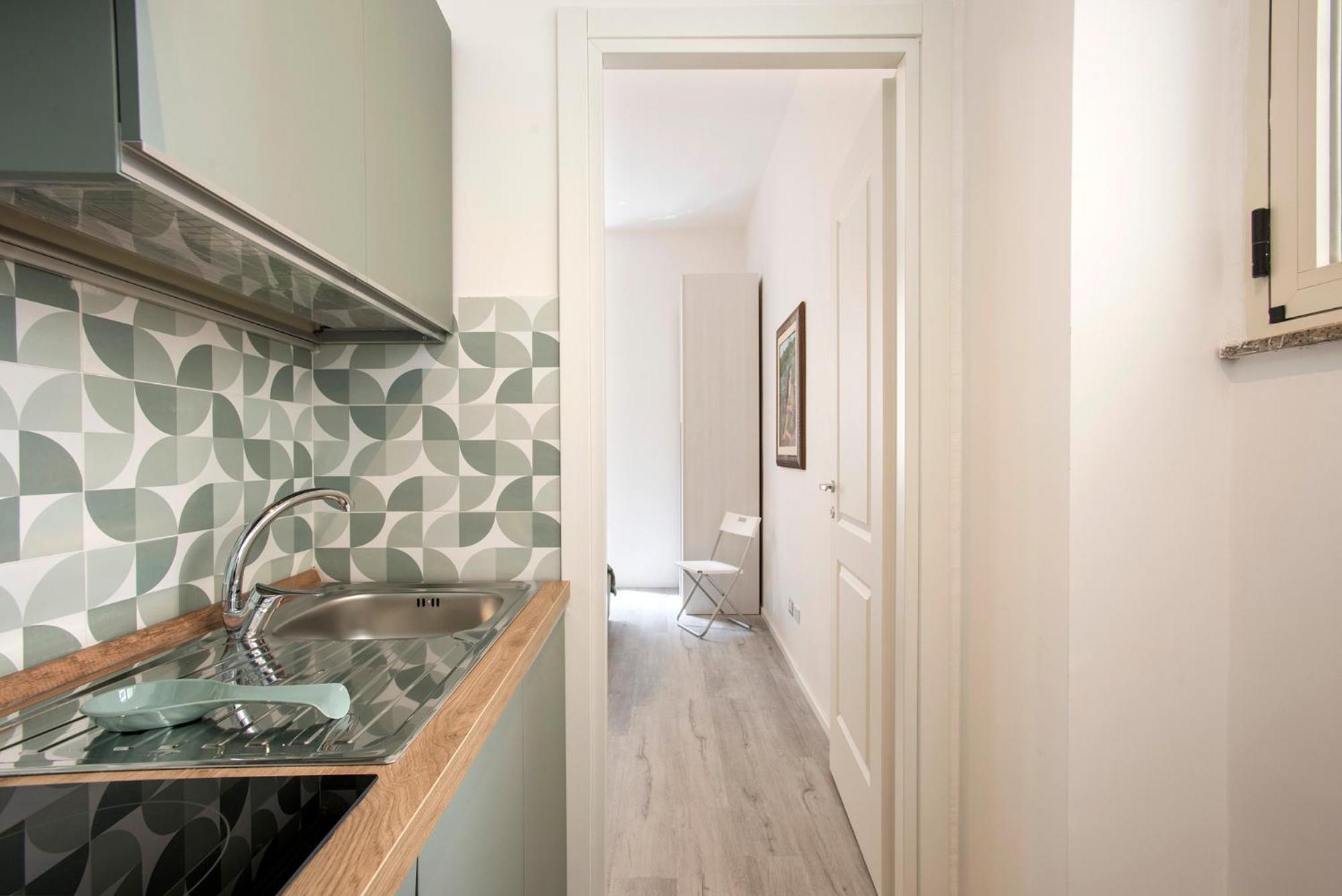Apartment Domus White *