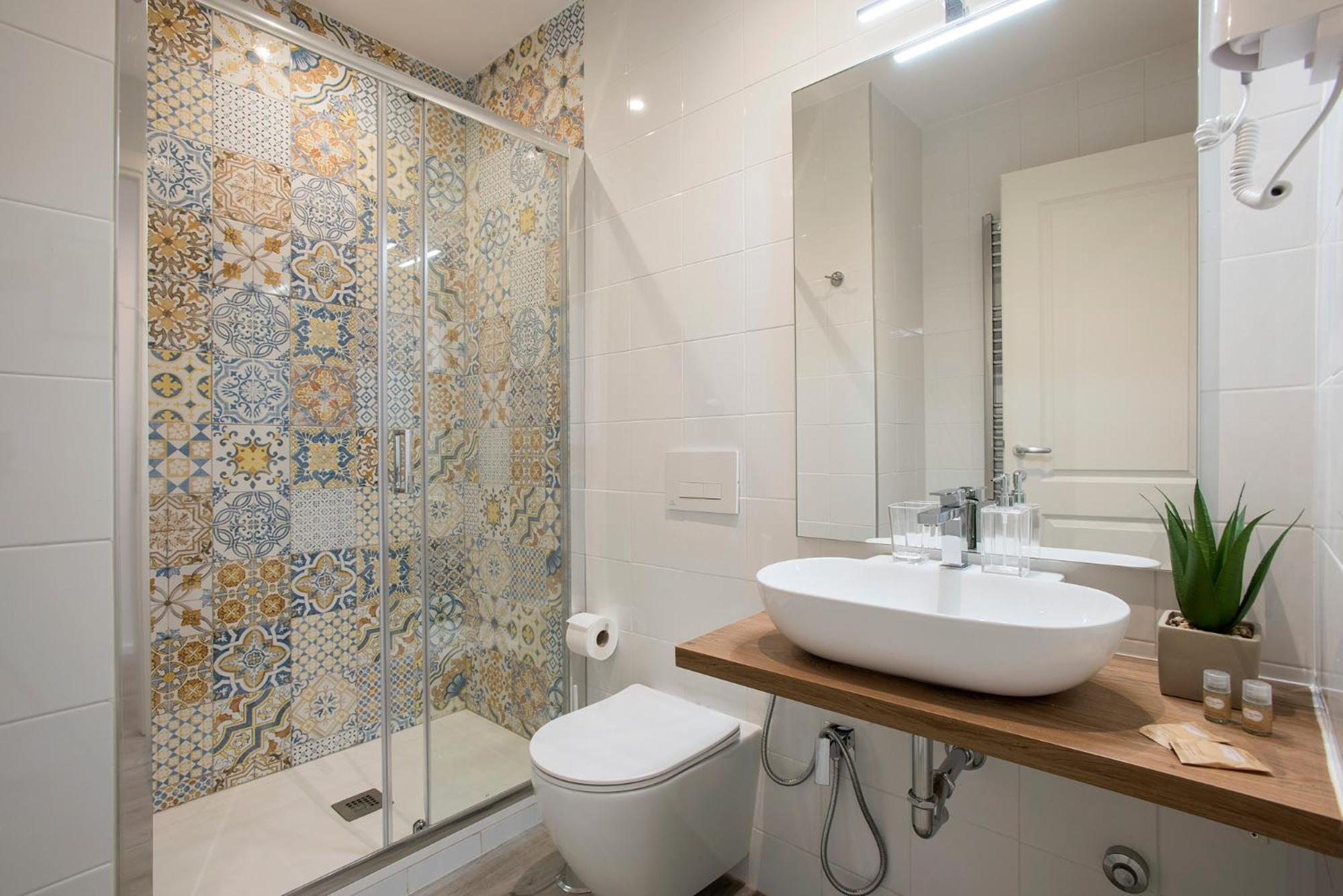 Domus White